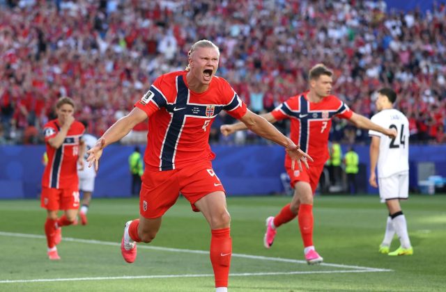 Erling Haaland ăn mừng trong trận Na Uy thắng Iraq tại World Cup 2026