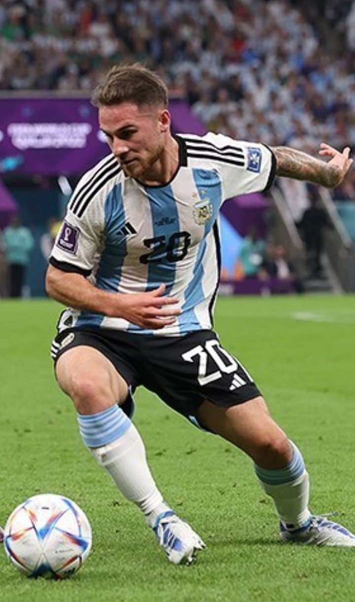 Alexis Mac Allister trong màu áo đội tuyển Argentina