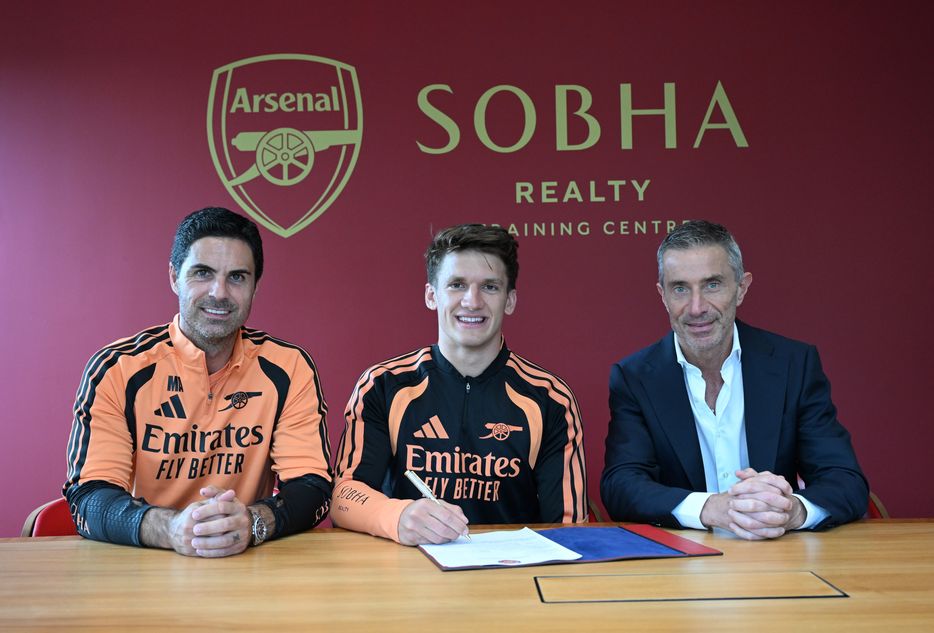 Christos Tzolis ra mắt Arsenal sau khi rời Club Brugge
