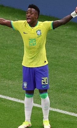 Vinicius Junior thi đấu cho đội tuyển Brazil tại World Cup
