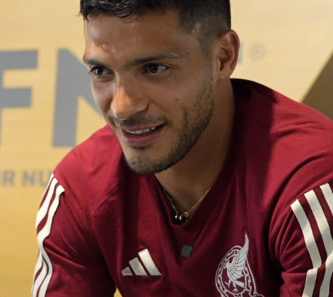 Raul Jimenez va Julian Quinones mung ban thang trong tran Mexico thang Ecuador 2-0