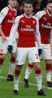 Granit Xhaka trong màu áo đội tuyển Thụy Sĩ