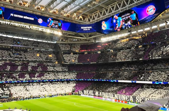 Sân vận động Santiago Bernabéu tại Madrid