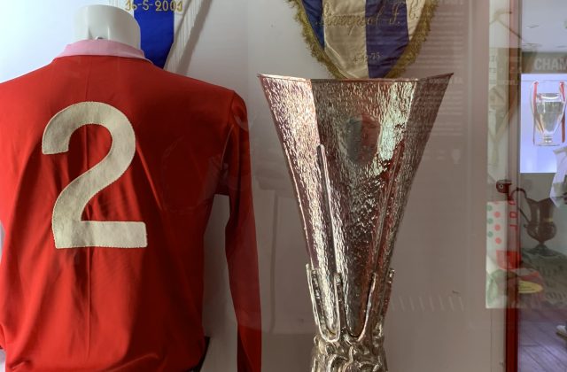 Cúp vô địch UEFA Europa League