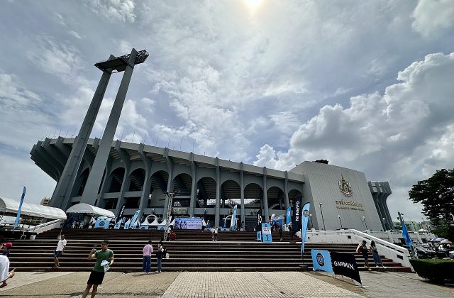 Sân vận động Rajamangala tại Bangkok