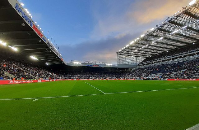 Sân vận động St James’ Park của Newcastle