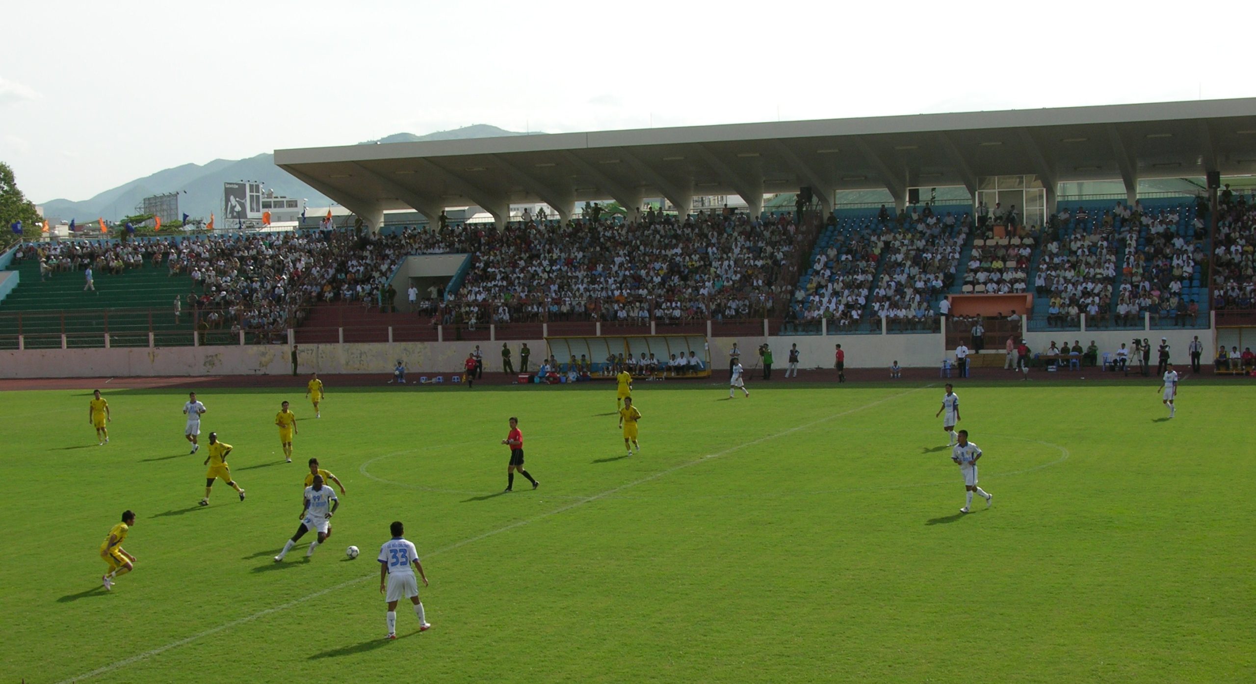 Cảnh thi đấu trong một trận đấu V-League