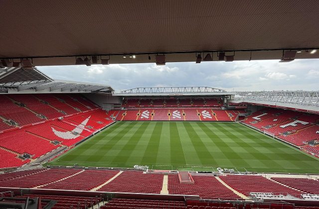 Sân vận động Anfield của Liverpool