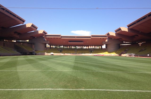 Sân vận động Stade Louis II tại Monaco